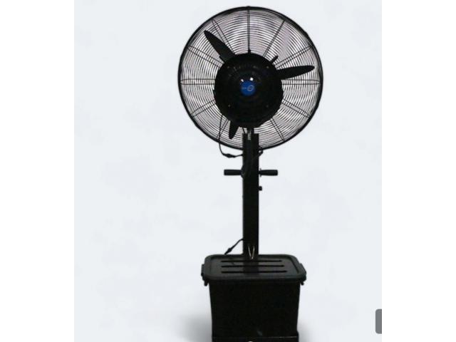 Ventilator sa vodenom maglicom